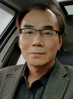 ۴뼷